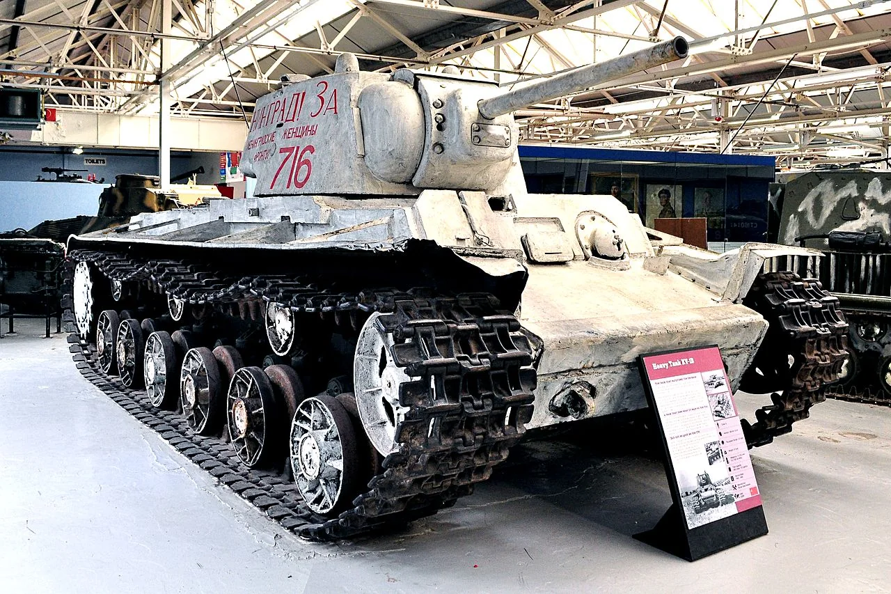 Vista 8 de KV-1
