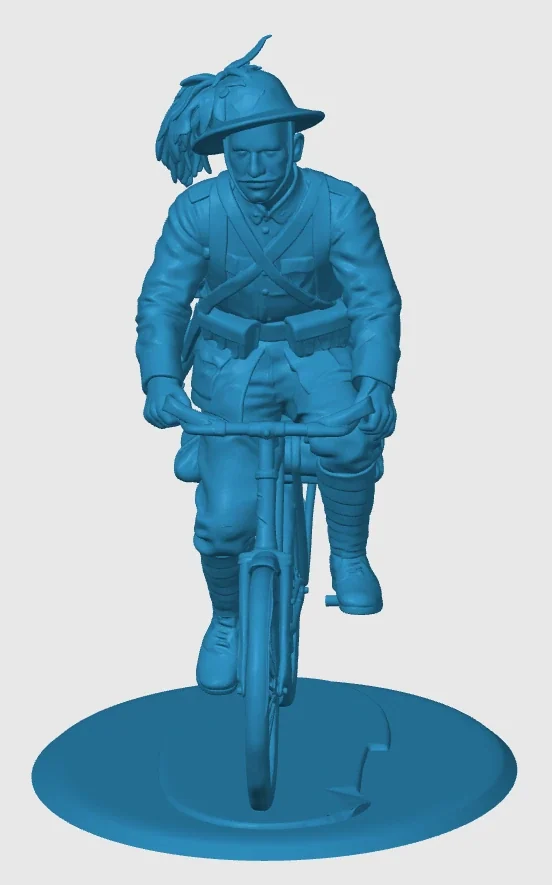 Vista 4 de WWI Italian Bersagliere on bicycle
