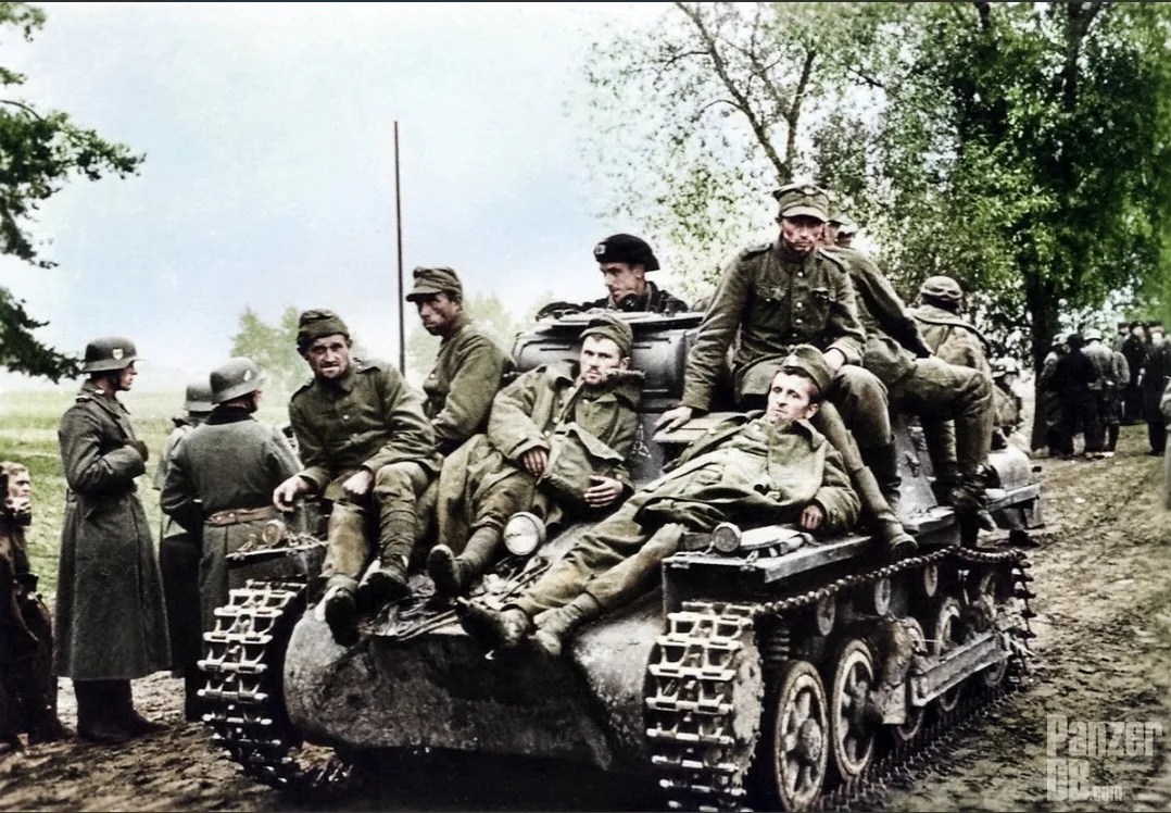 Vista 9 de Panzer I Ausf. A BREDA